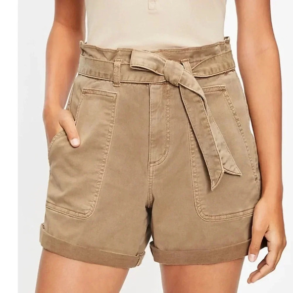 NWOT LOFT Cuffed Paperbag High Waisted Twill Shorts - Picture 1 of 5